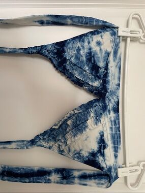 Source Unknown Blue and White Tie-Dye Triangle Bikini Top